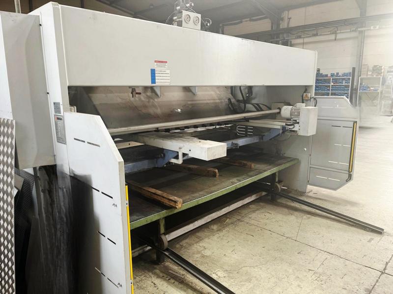 ERMAKSAN CNC HGD 3100x10 _02